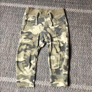 GAP Olive Green Camo light Jogger Pants
